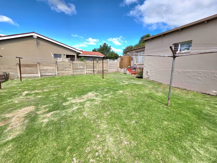  Bedroom Property for Sale in Reitz Free State